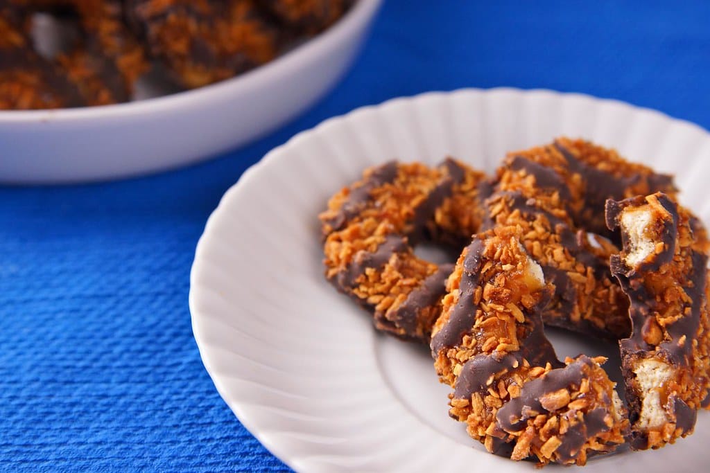 A photo of close-up caramel delights. 