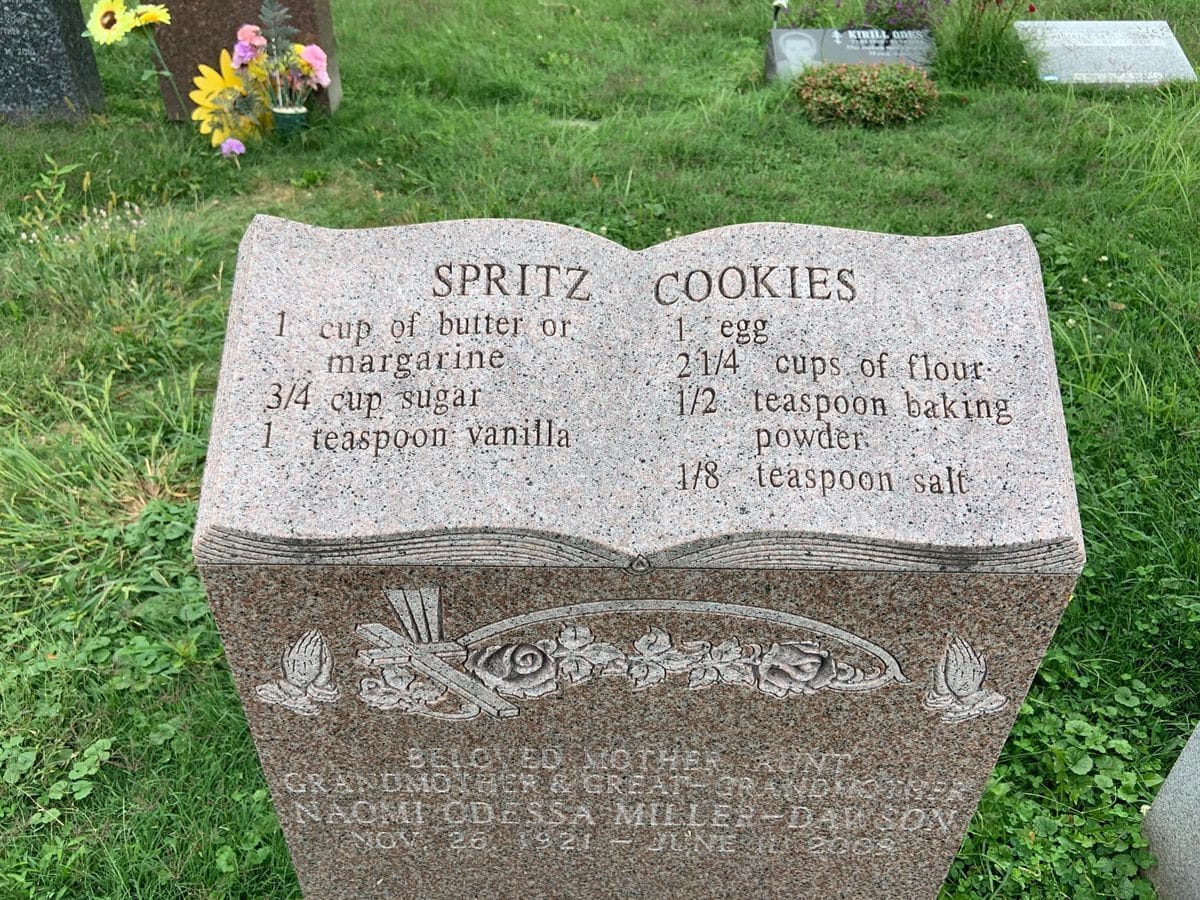 Naomi Odessa Miller-Dawson's gravestone features a recipe for "spritz cookies."